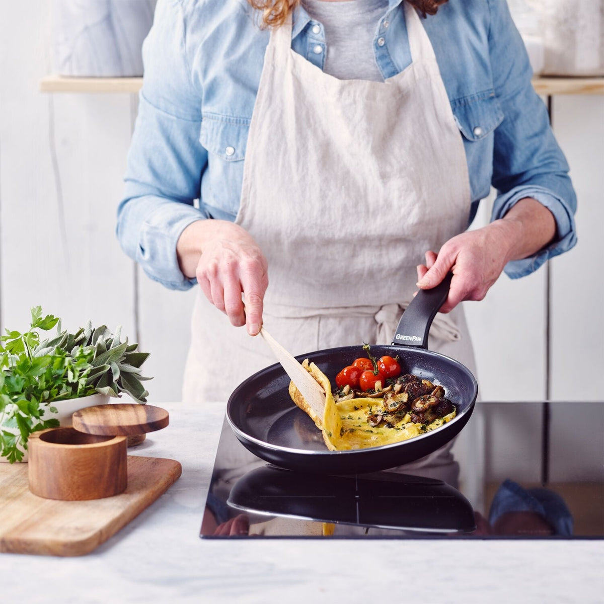 GreenPan Essence Frying Pan 24cm