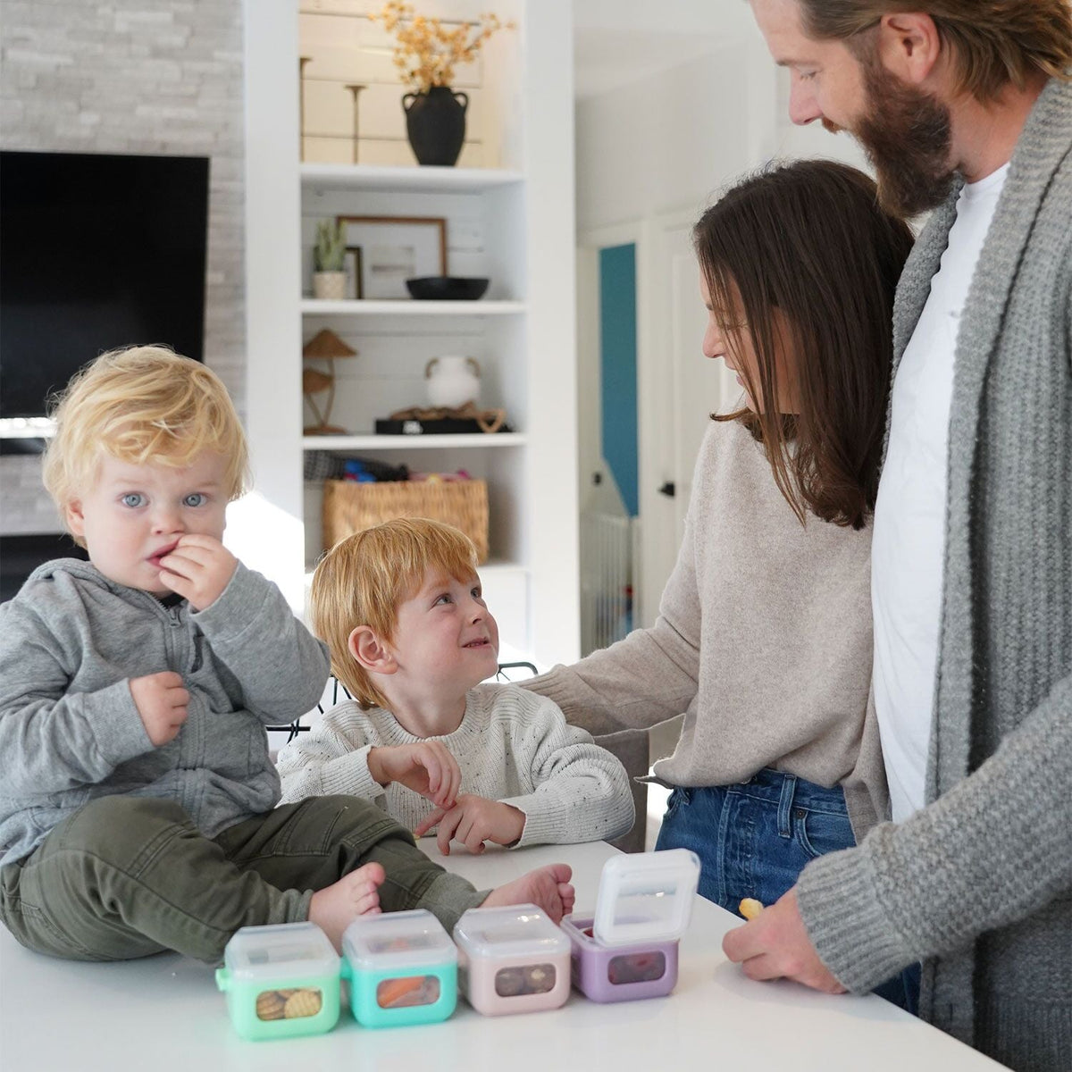 Melii Snap & Go Cubes Snack Boxes – Pack of 4.