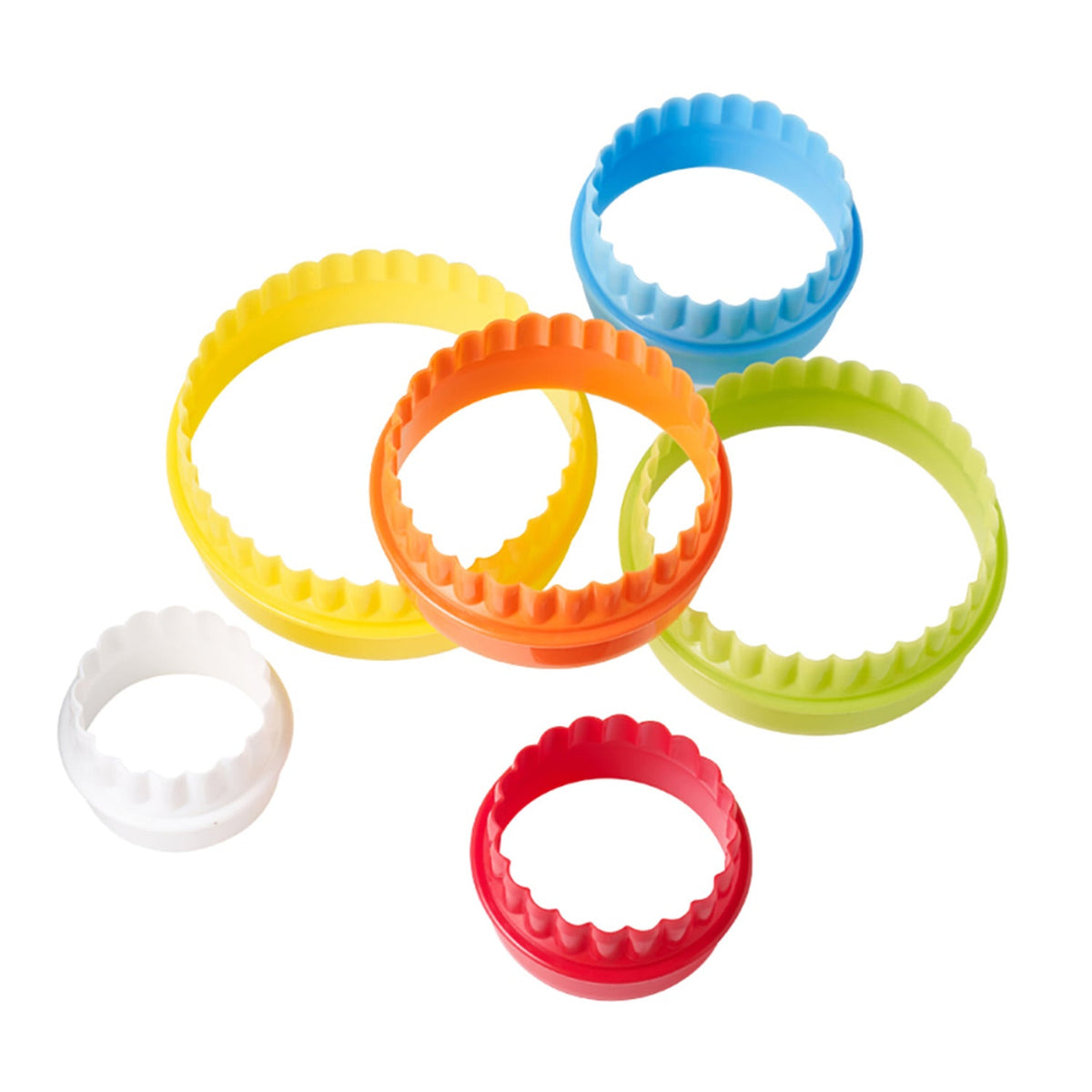 6 Double-Sided Round Cookie Cutters – Straight and Fluted Edges