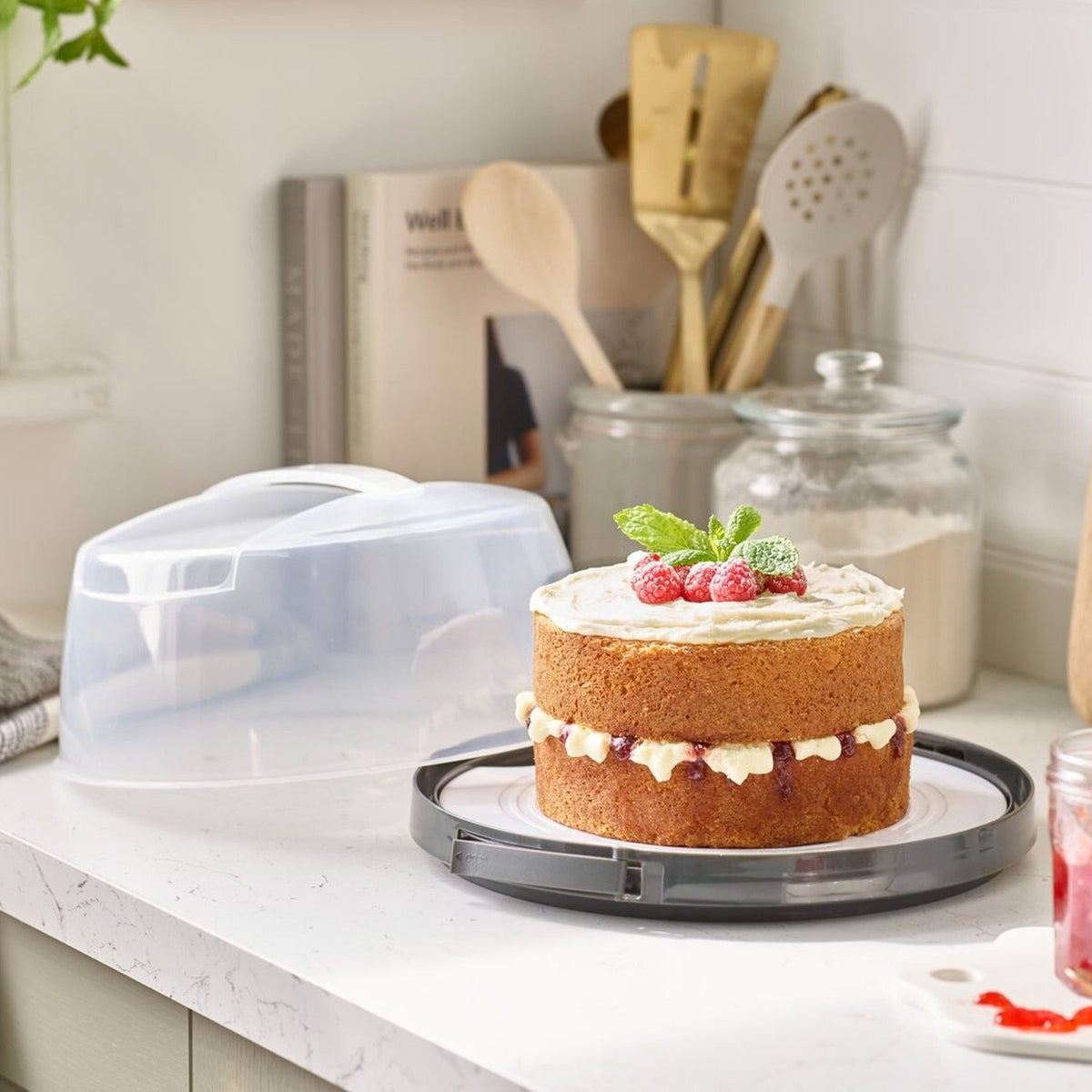Lakeland Round Cake Carrier 29cm Dia.