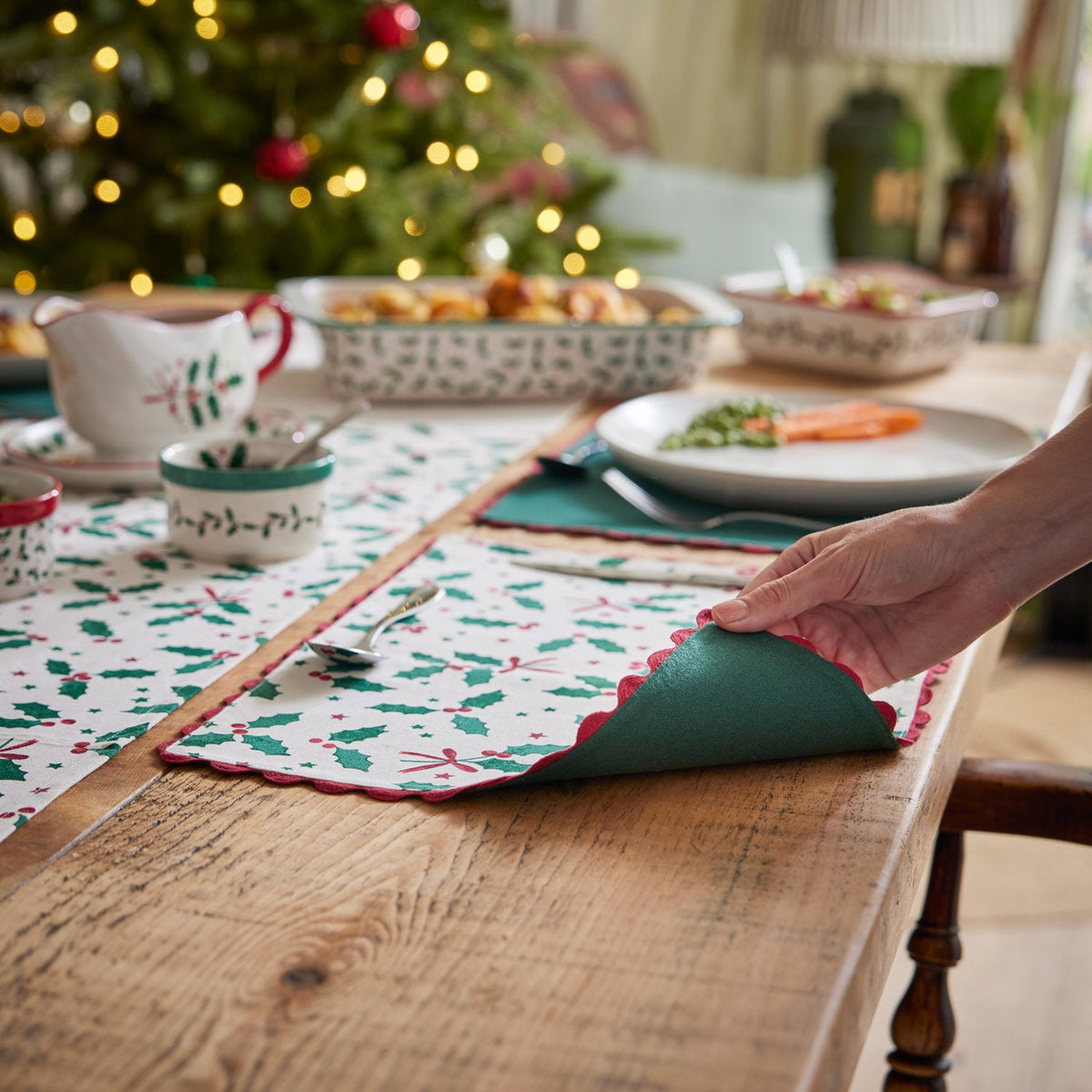 Lakeland Christmas Holly Placemats – Pack of 2