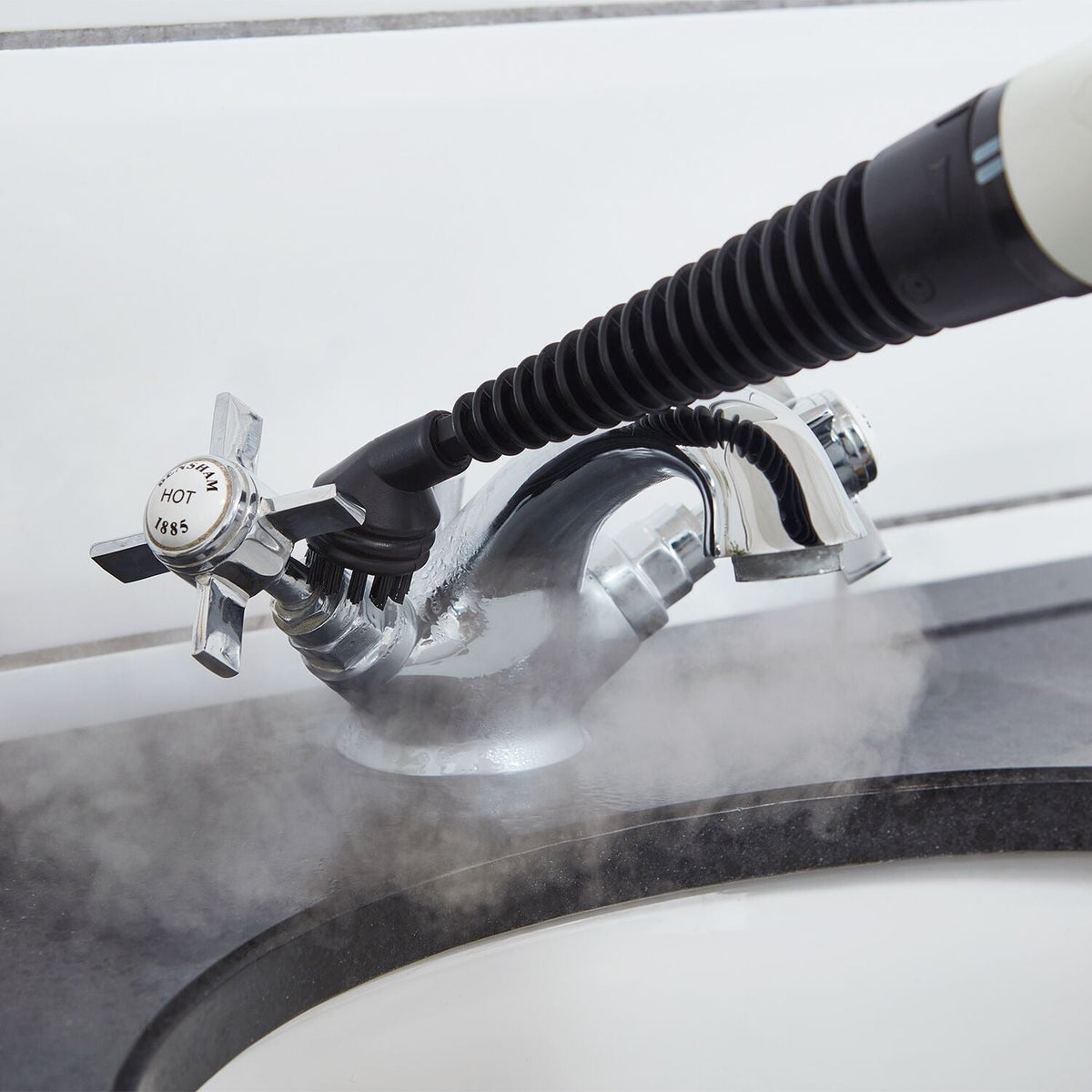 Lakeland Handheld Steam Cleaner