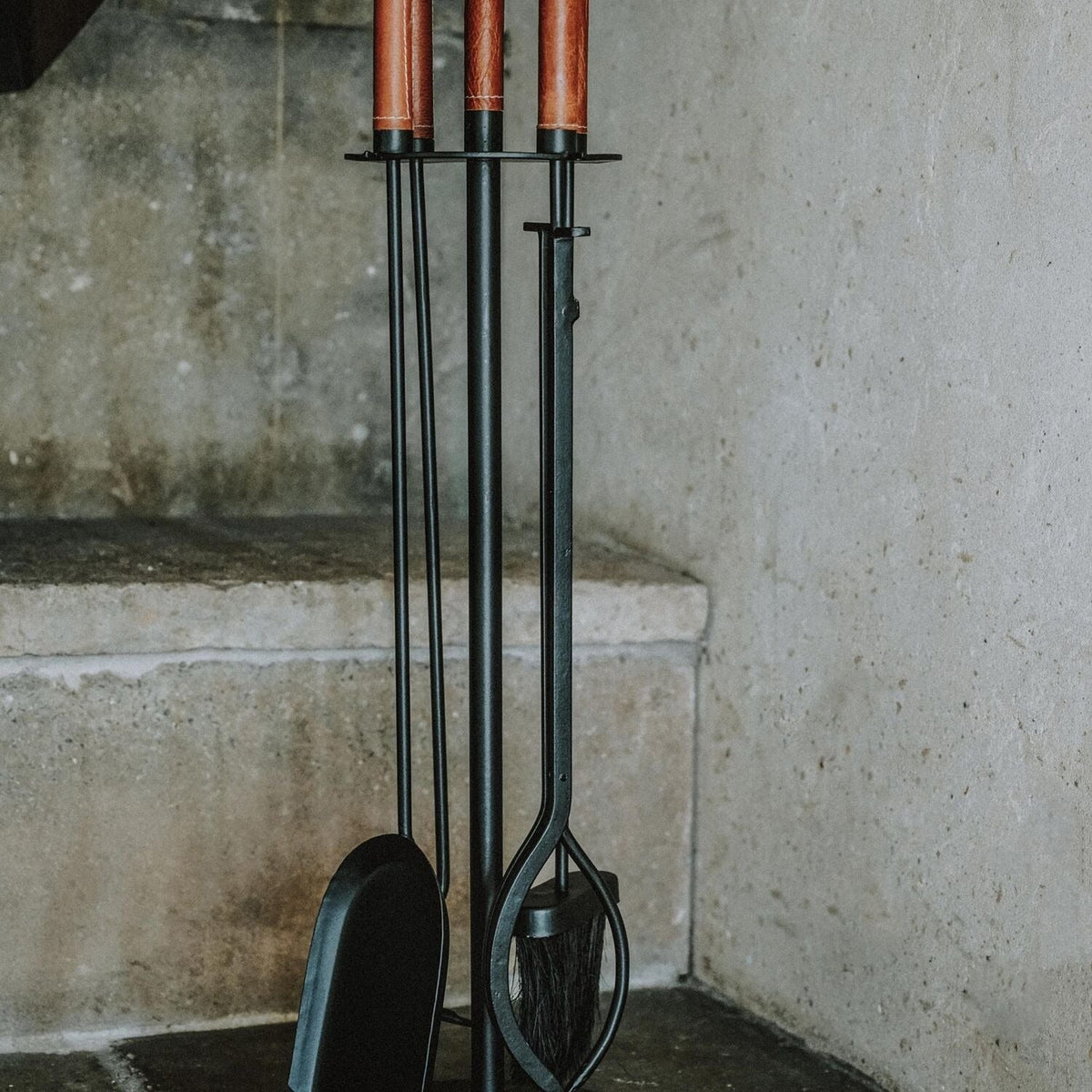 Leather Handle Companion Set