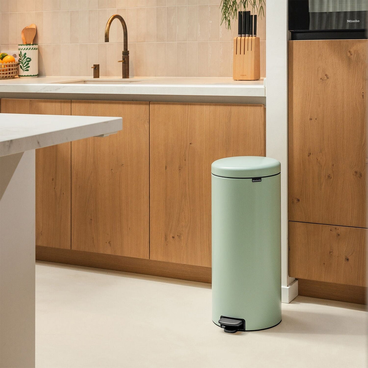 Brabantia NewIcon Pedal Bin Jade Green 30L