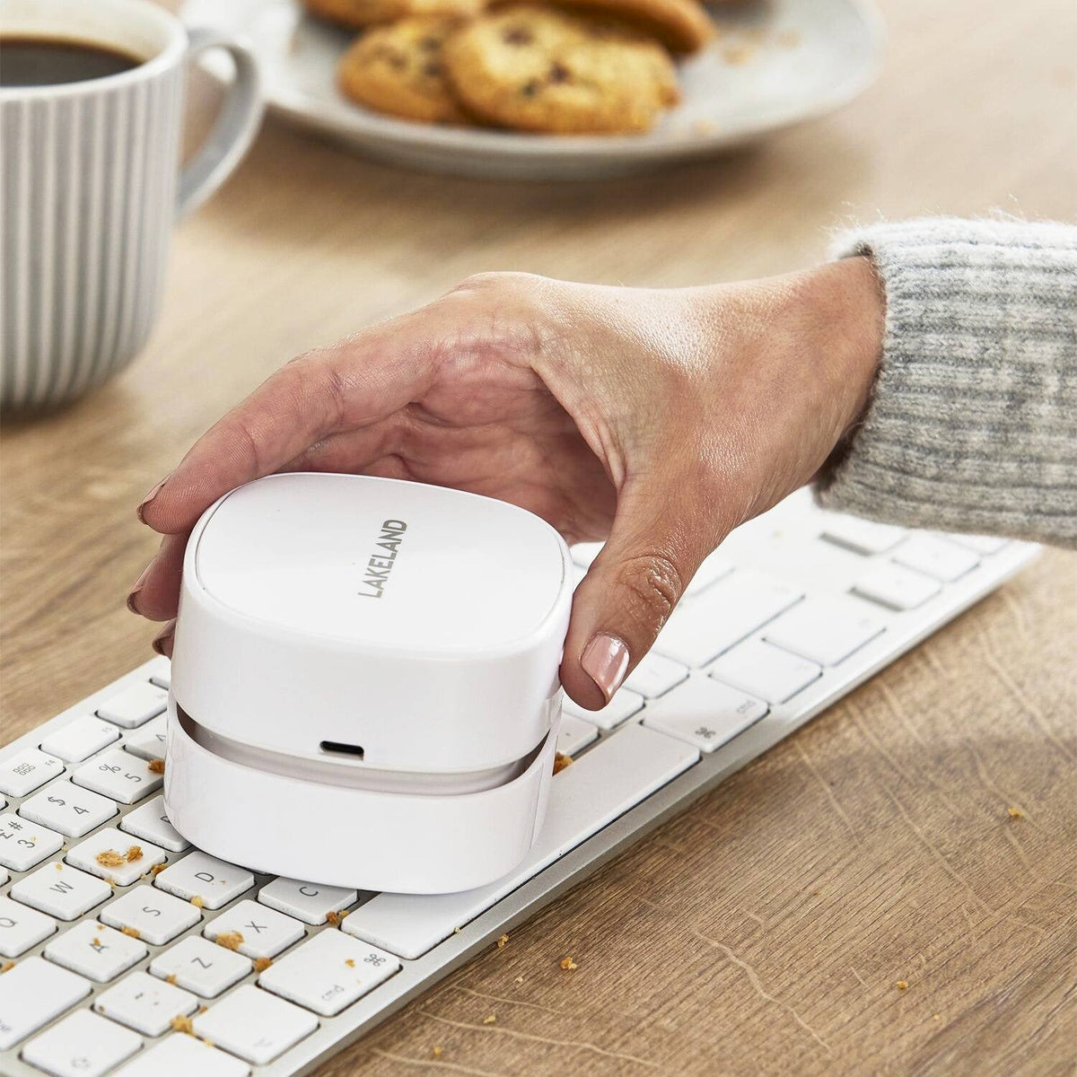 Lakeland Mini Countertop Vacuum