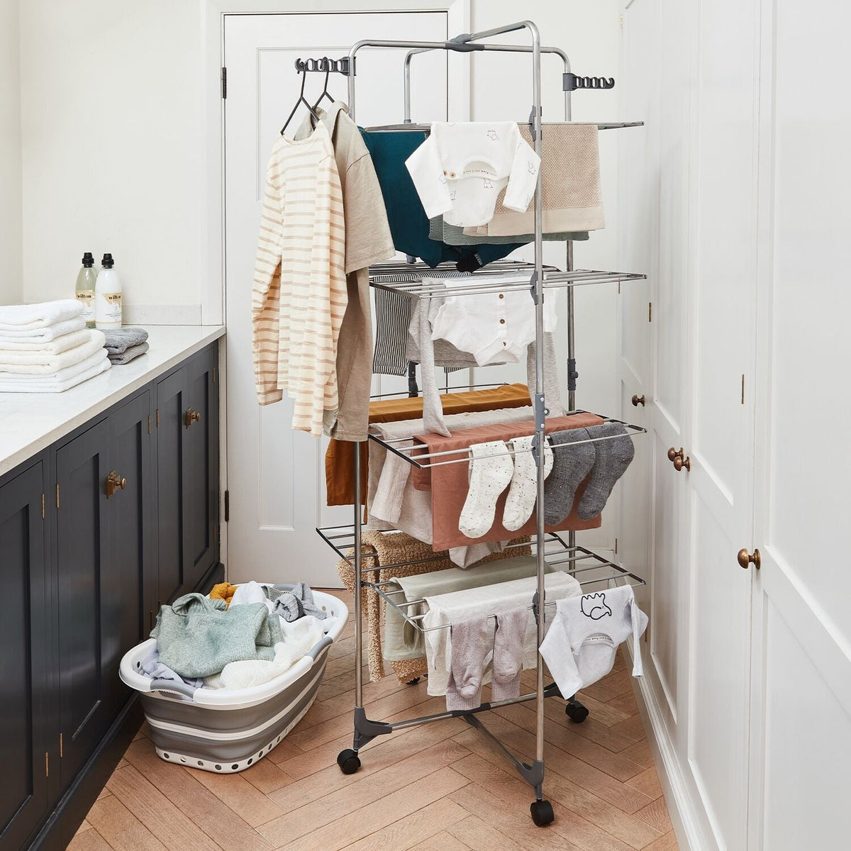 Lakeland Folding Tower Airer