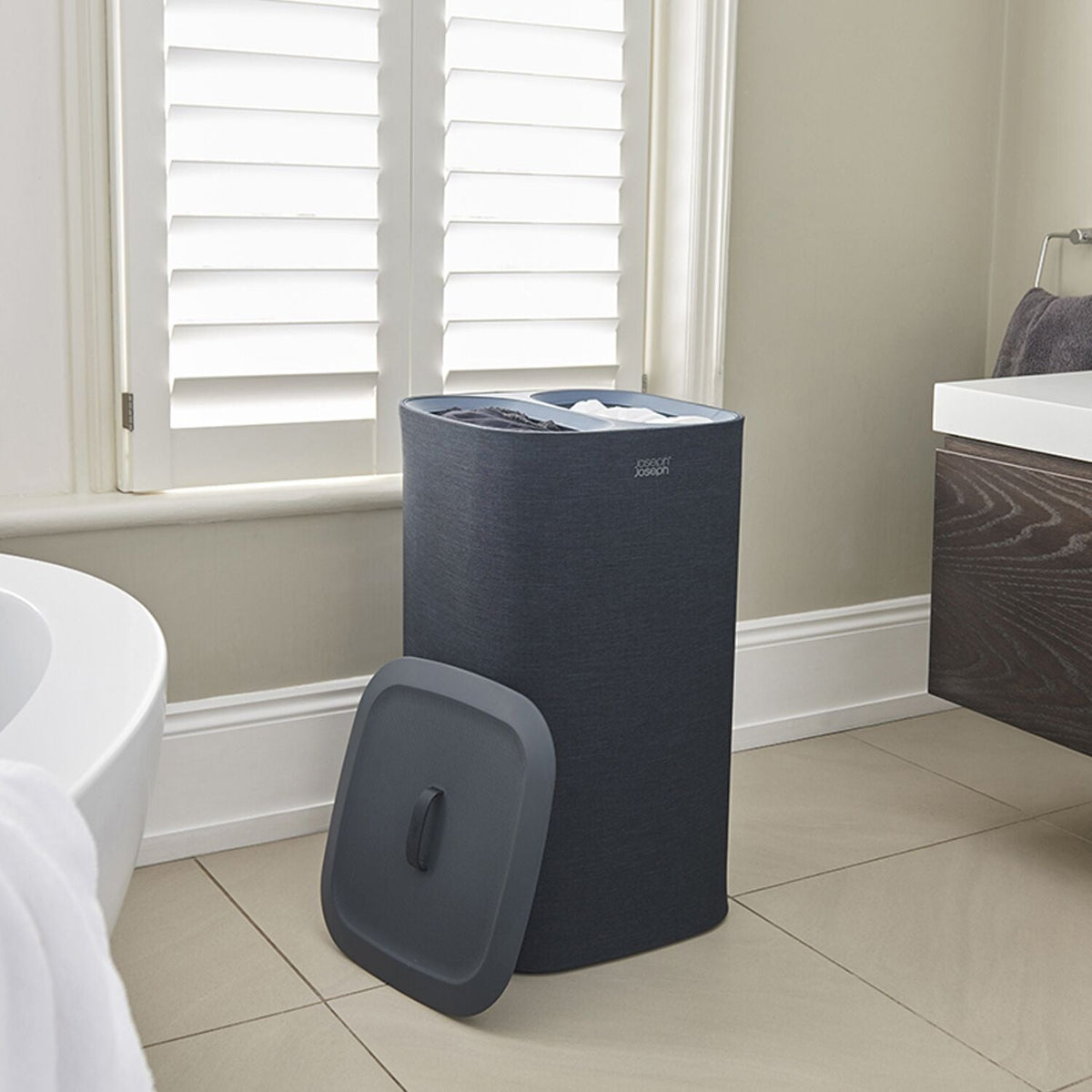 Joseph Joseph Tota 60L Laundry Basket Black