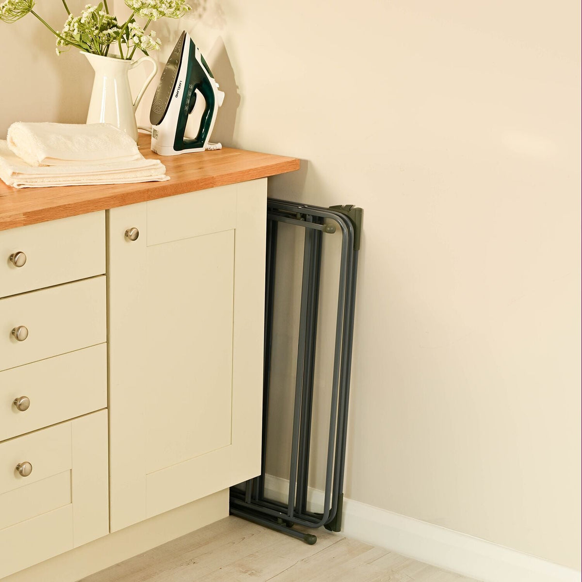 Lakeland Collapsible Airer