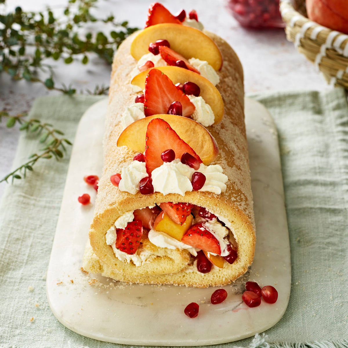 Lakeland Swiss Roll Tin