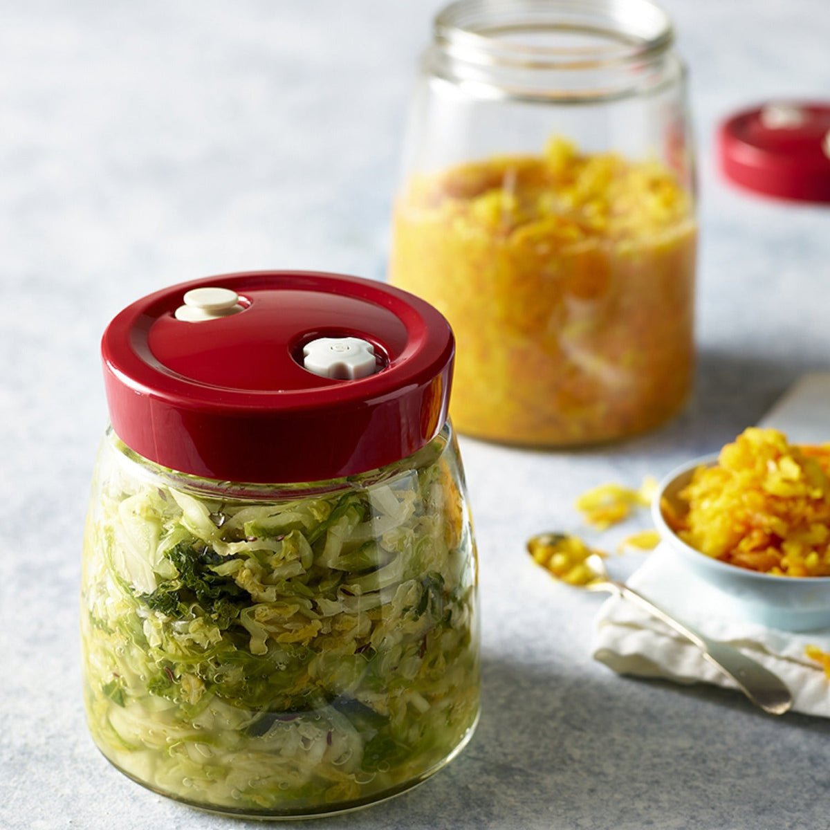 Lakeland Fermentation Jar with Air-Release Valve 1.4L – Ideal For Kimchi & Sauerkraut