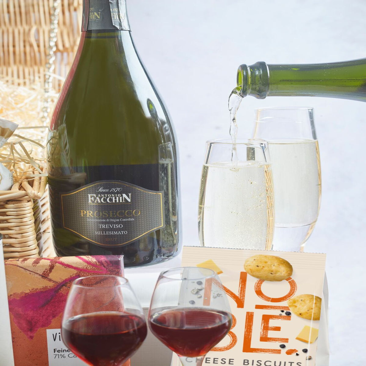 Hay Hampers Merriest Christmas