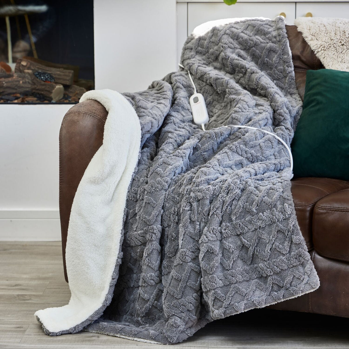 StaySnug Charcoal Knit Effect Sherpa Heated Throw