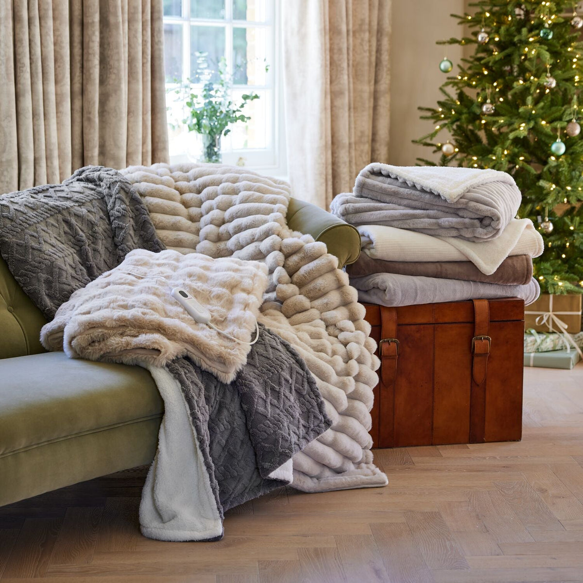 StaySnug Beige Striped Faux Fur Velvety Heated Throw