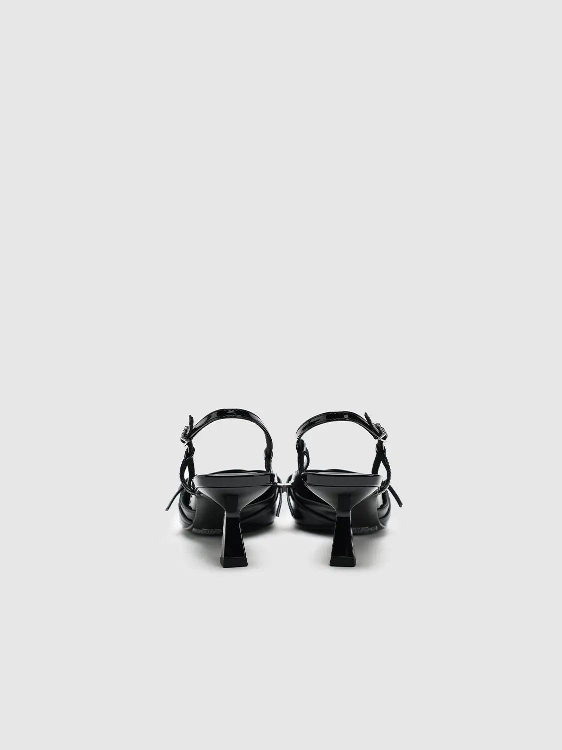 Cream Patent Look Elegant Point Toe Mid Heel Slingbacks