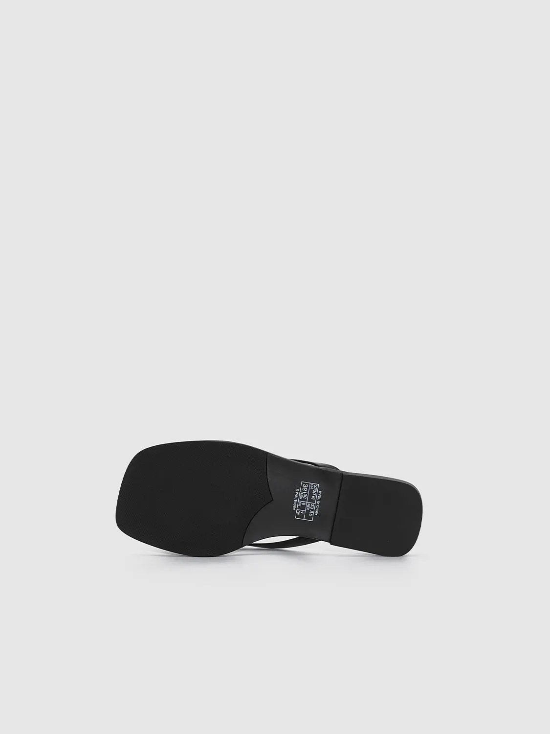 Square Toe Metal Detail Faux Leather Flip Flop Slippers