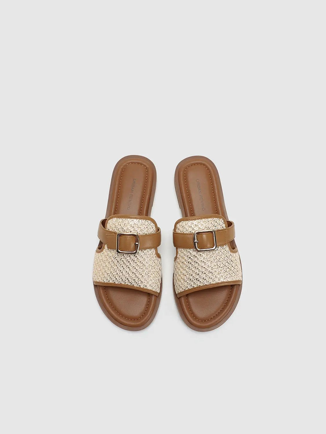 Upper Buckle Strap Cushioned Insole Slippers