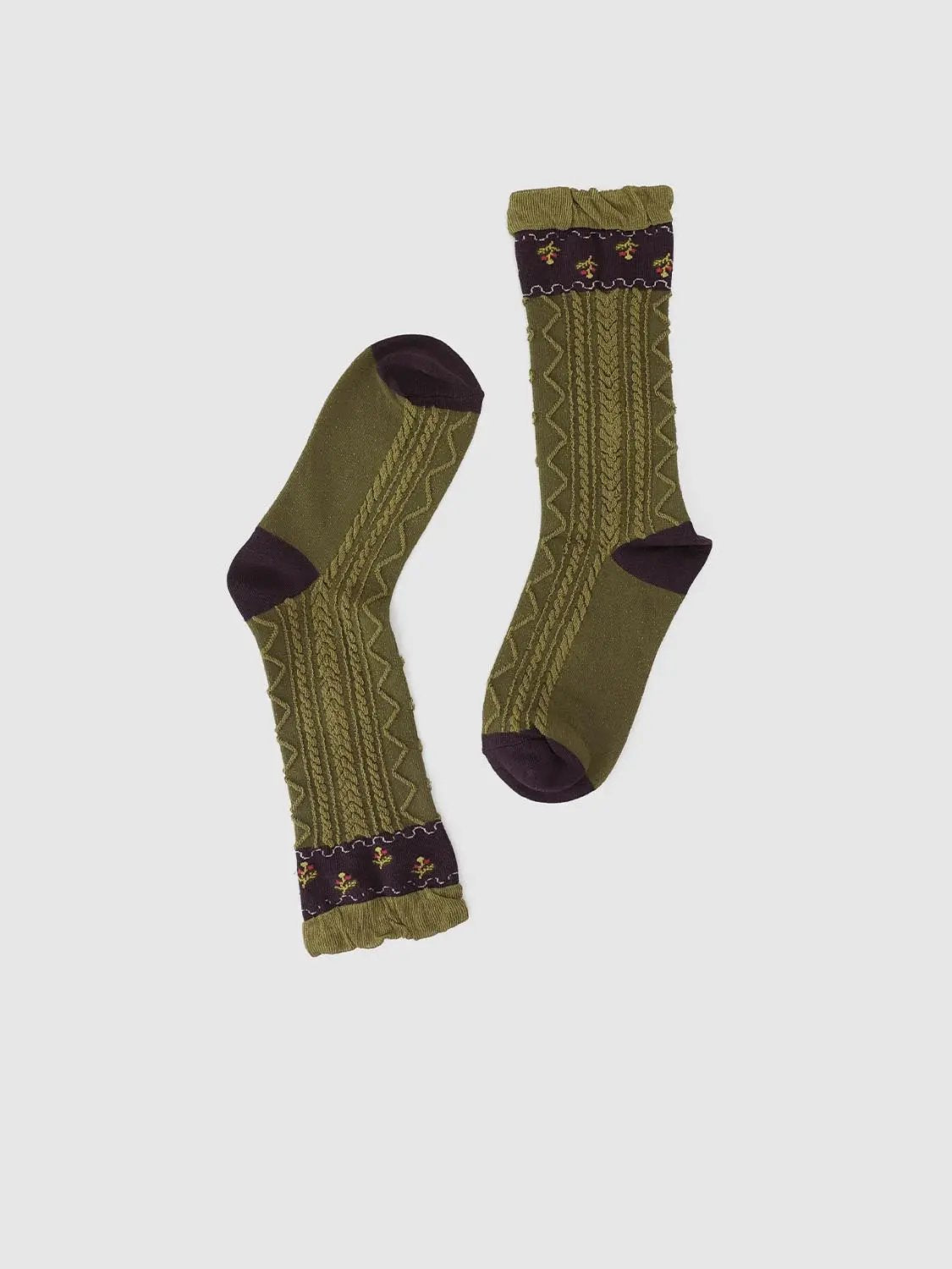 Ruffled Cable Knit Floral Band Brown Socks