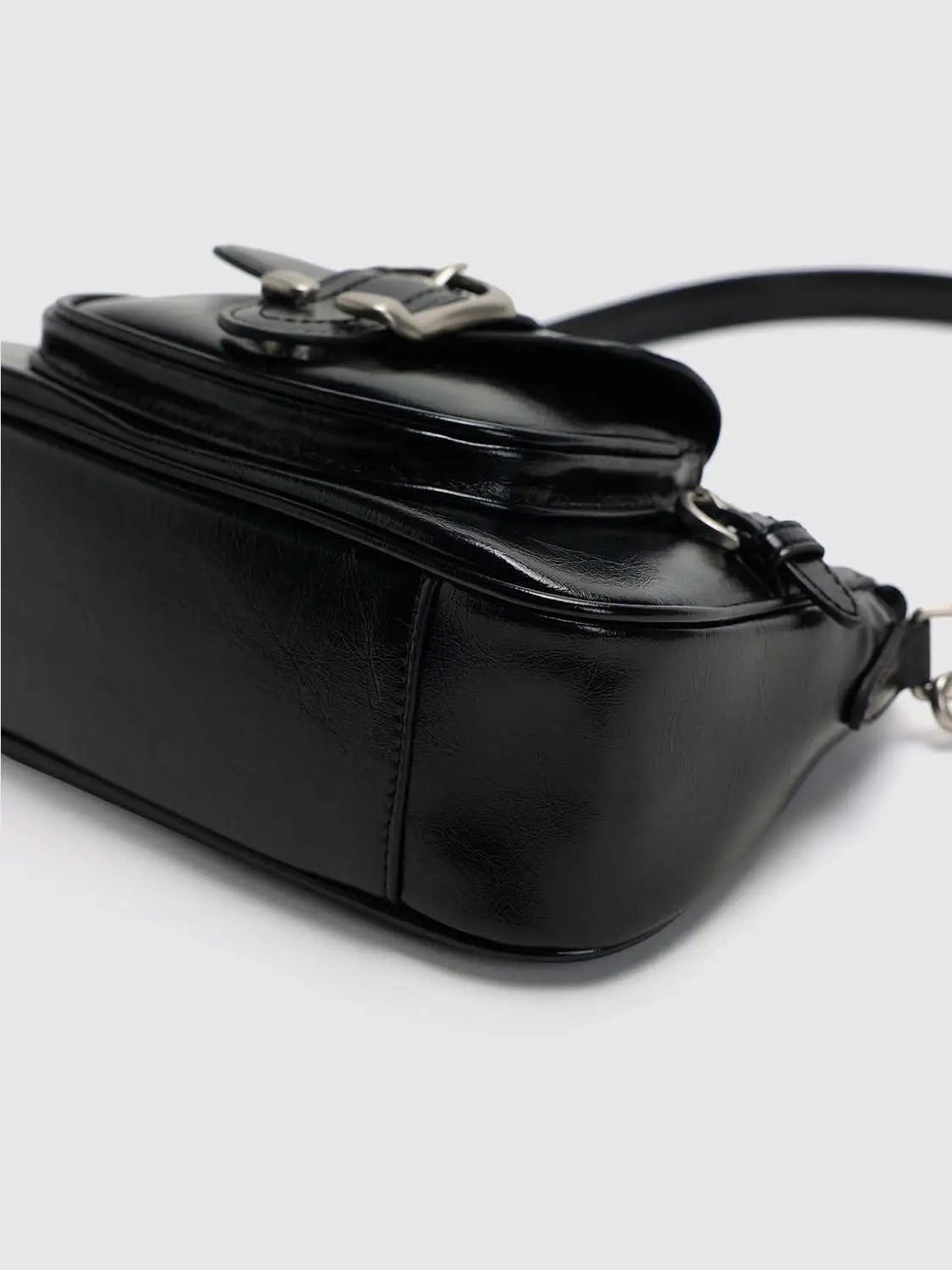 Shiny Leather Buckle Flap Y2K Shoulder Underarm Bag