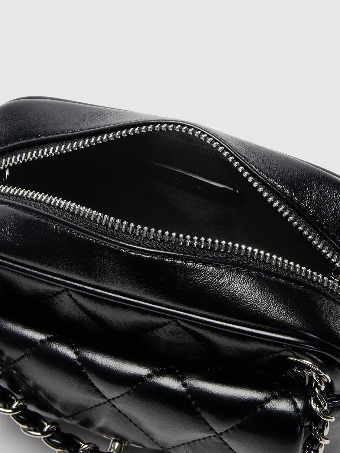 Mini Quilted Chain Strap Shoulder Bag