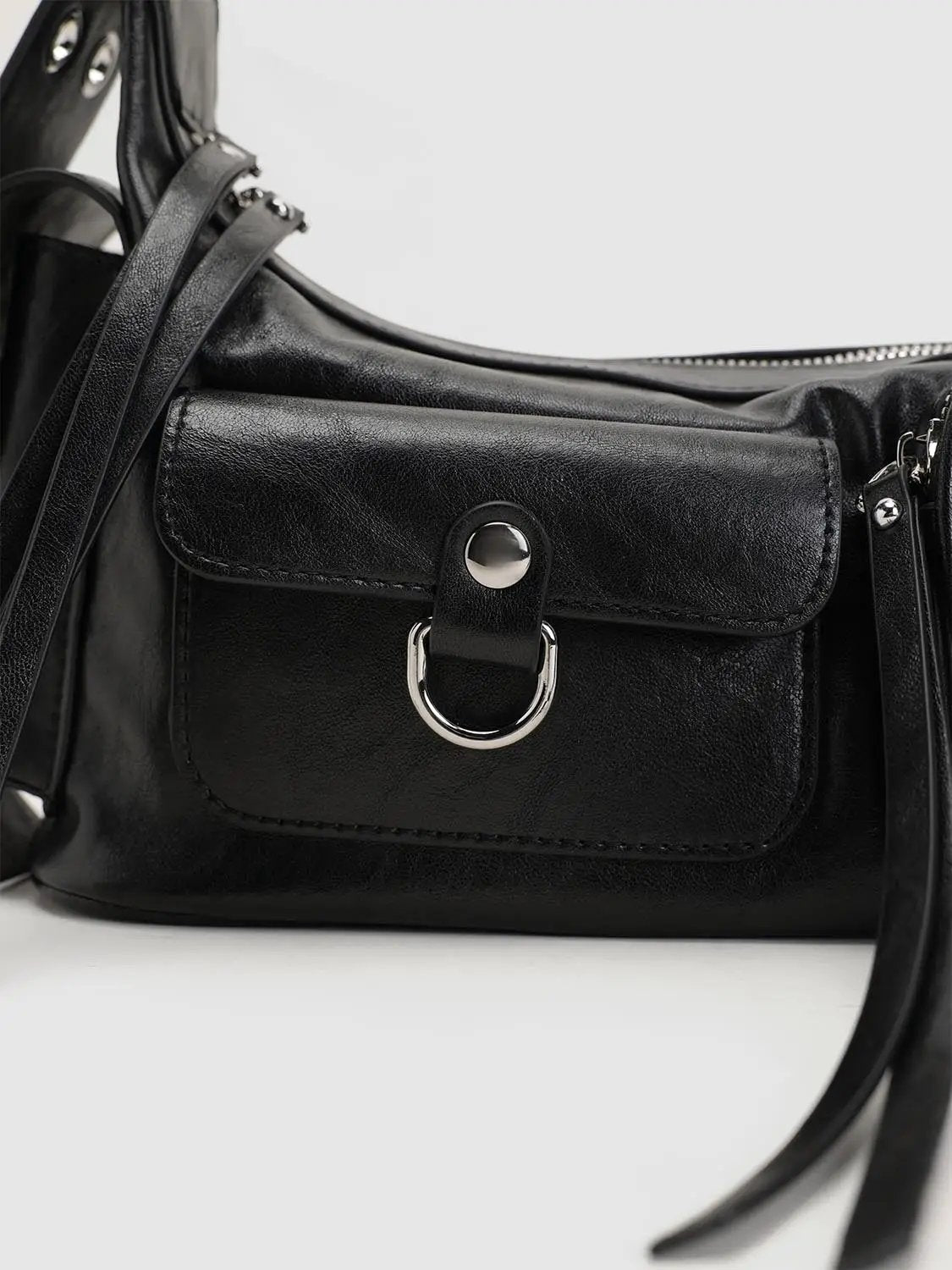 Fringe Detail Zippered Shoulder Bag