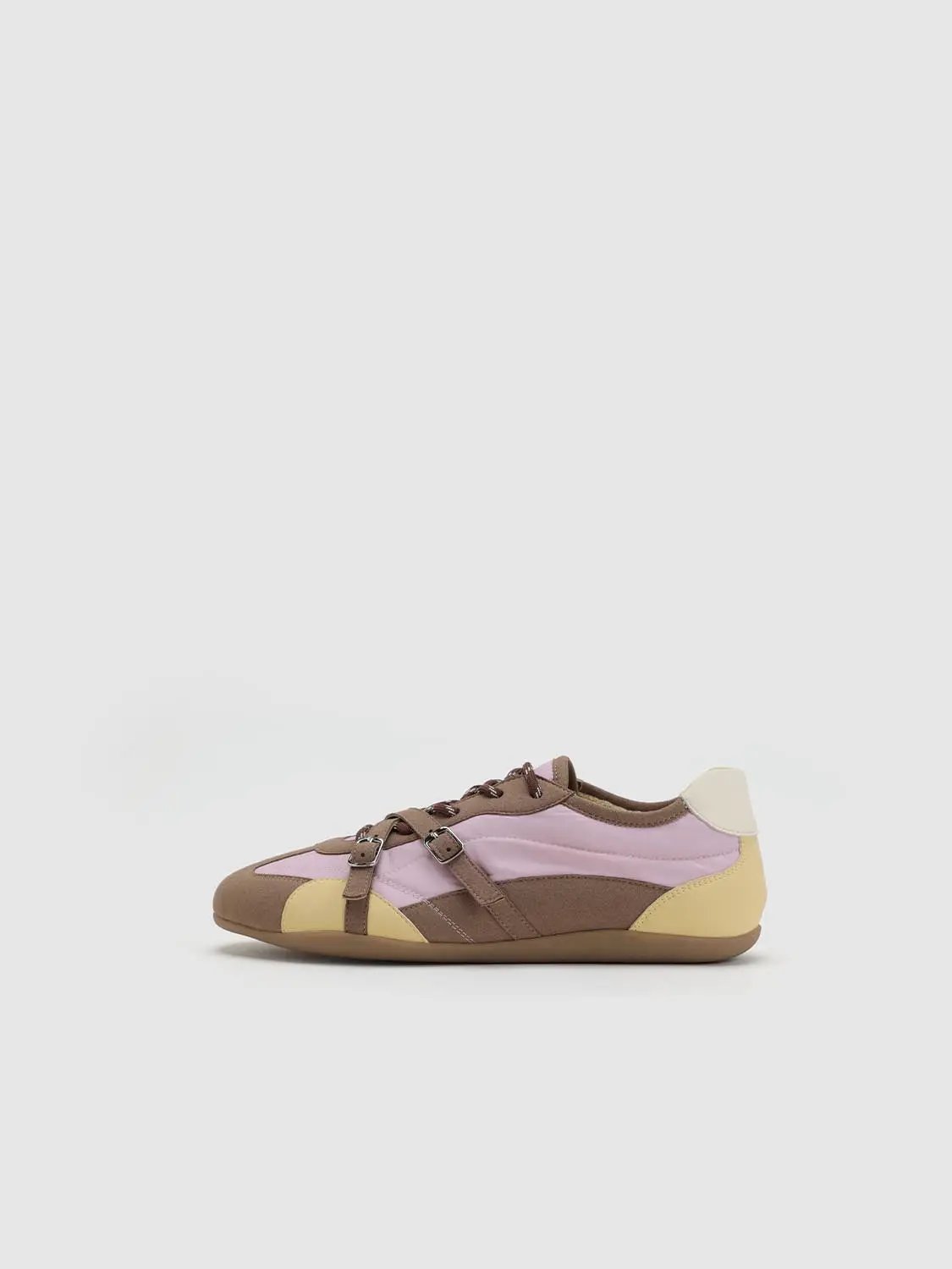 Panelled Color-Block Buckle Strap Sneakers