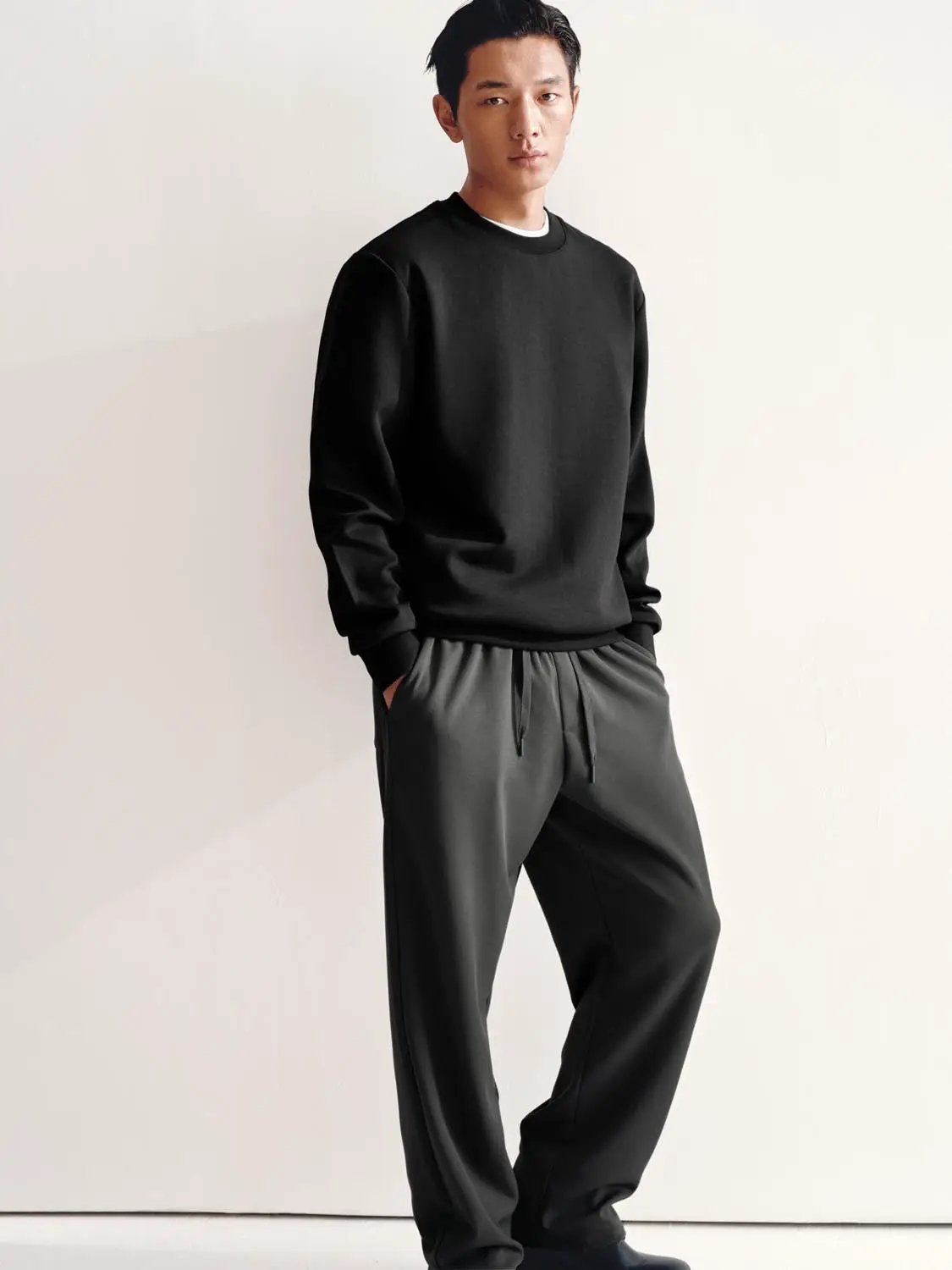 Ribbed Long Sleeve Crew Neck Cotton Blend Sweatshirt