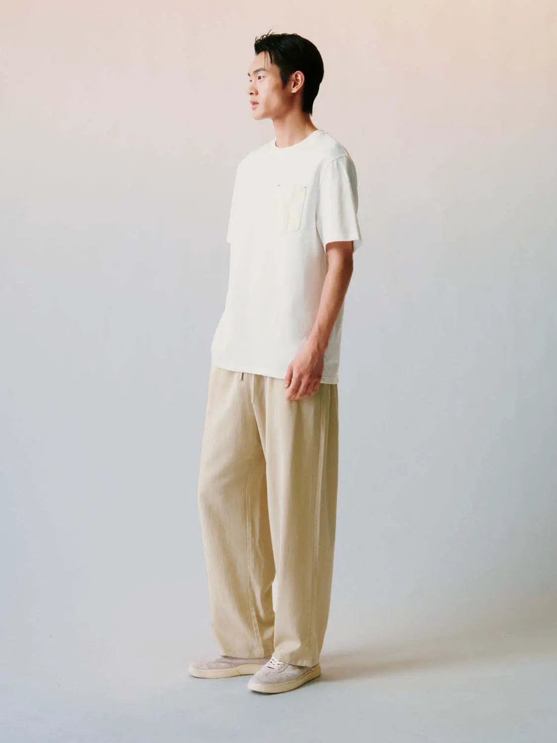 Round Neck Pocket Loose Fit Cotton Short Sleeve T-Shirt