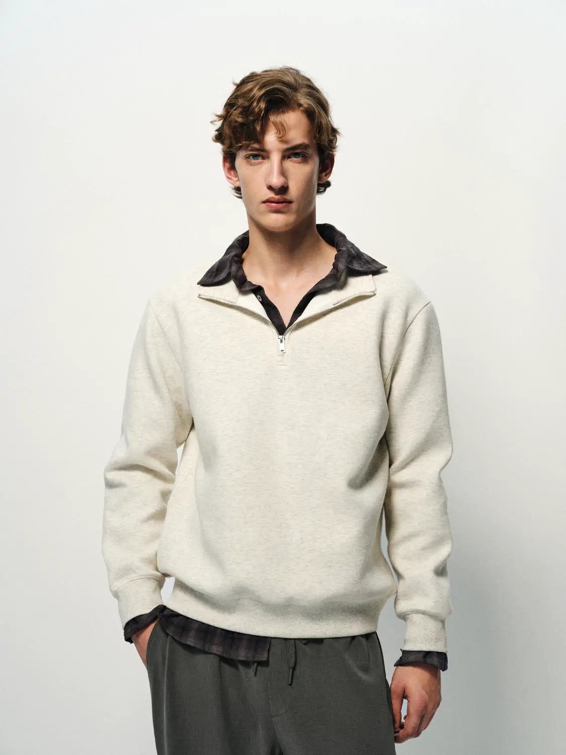 Half-Zip Collar Long Sleeve Sweatshirt