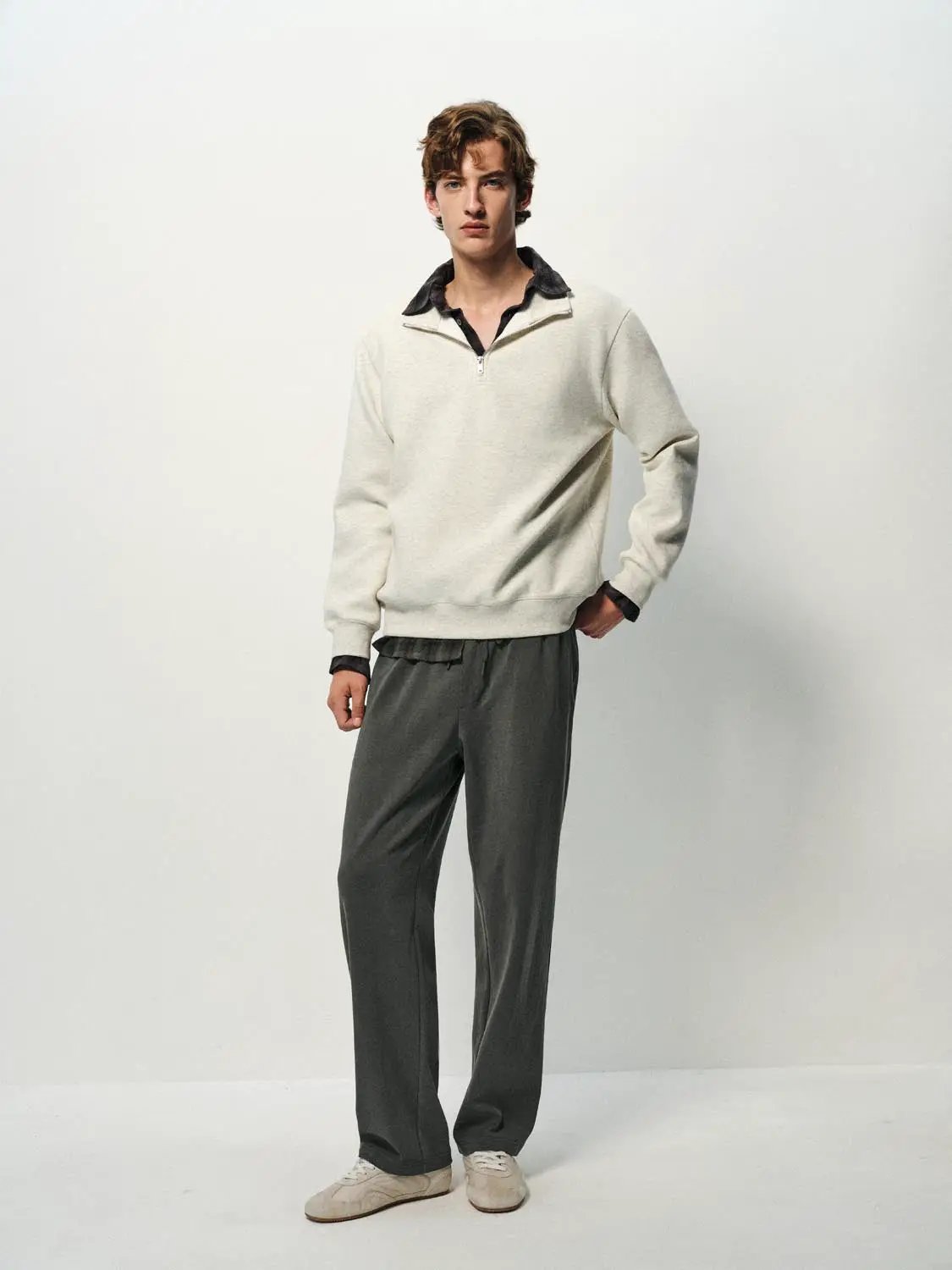 Half-Zip Collar Long Sleeve Sweatshirt