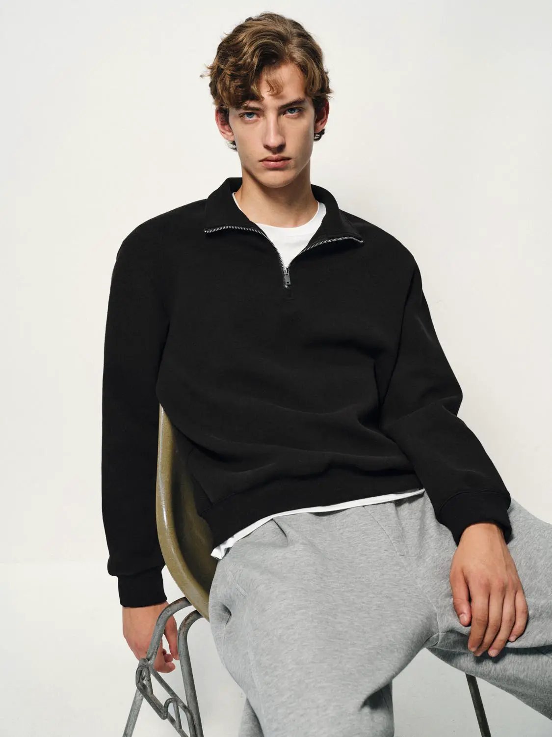 Half-Zip Collar Long Sleeve Sweatshirt
