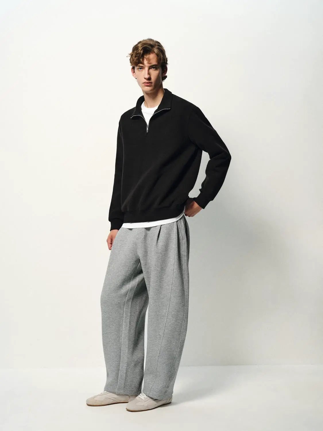 Half-Zip Collar Long Sleeve Sweatshirt