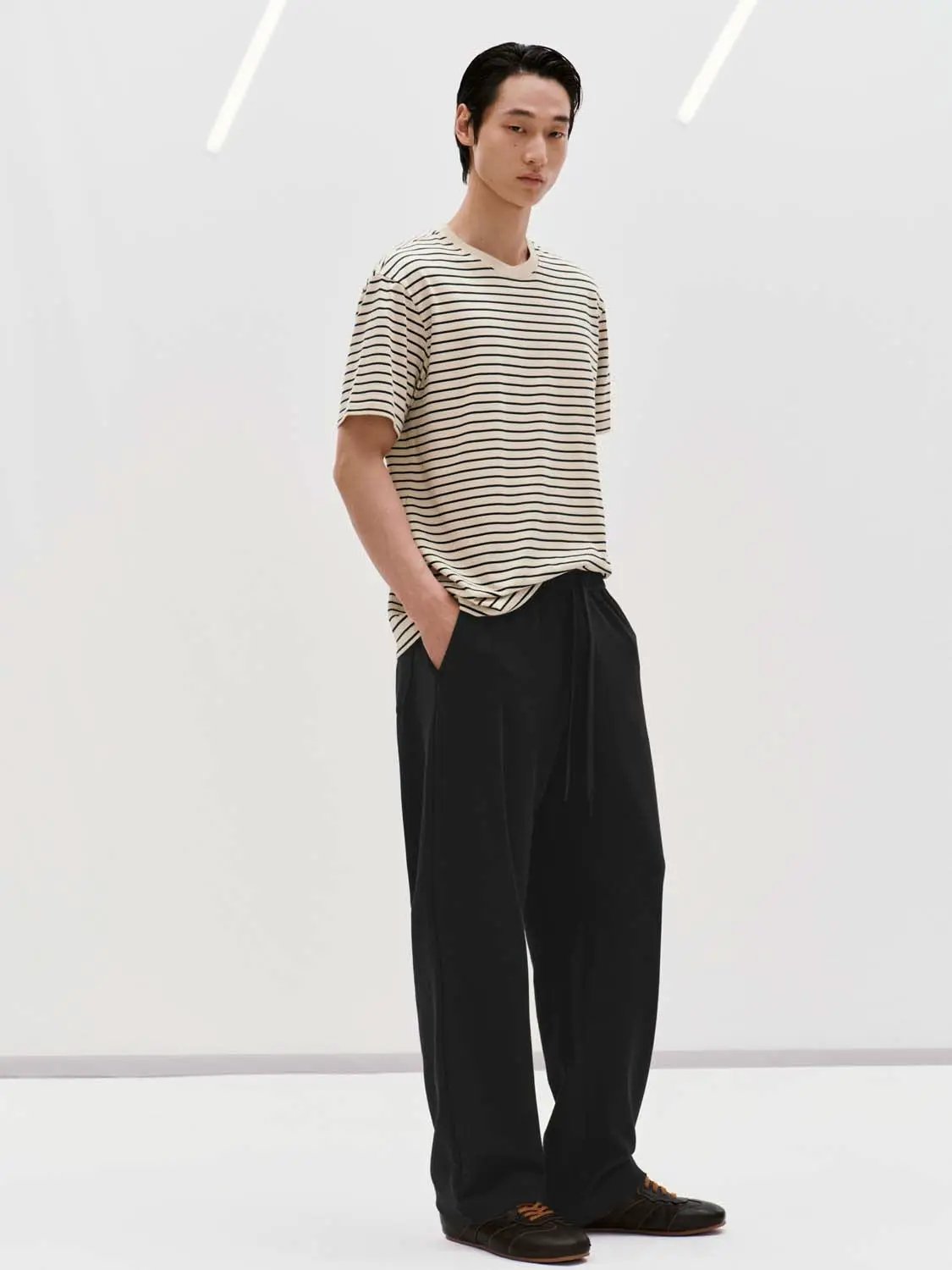 Drawstring Waist Wide-leg Pants