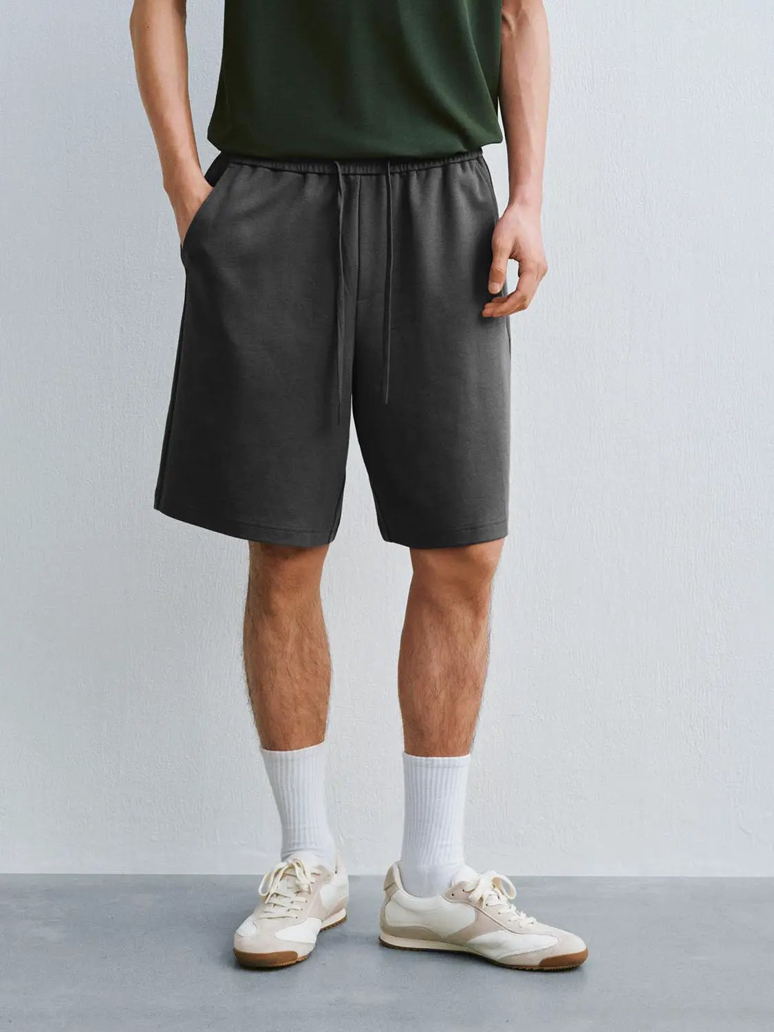 Loose Fit Drawstring Waist Solid Knee Length Casual Shorts