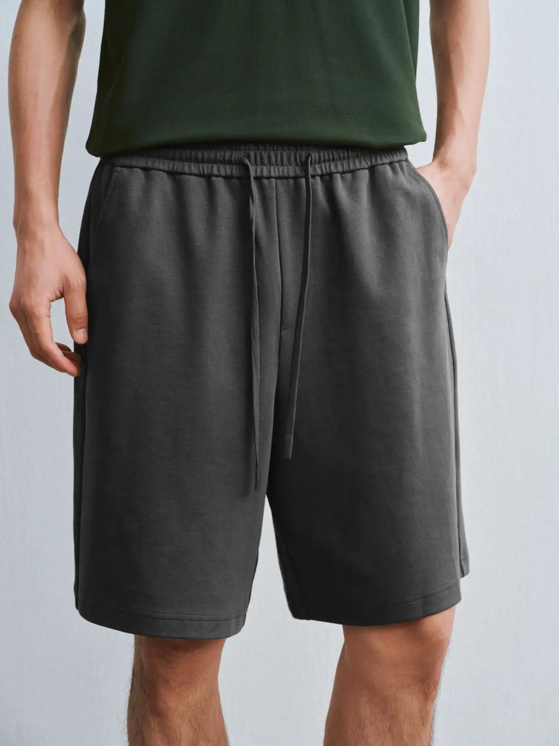 Loose Fit Drawstring Waist Solid Knee Length Casual Shorts
