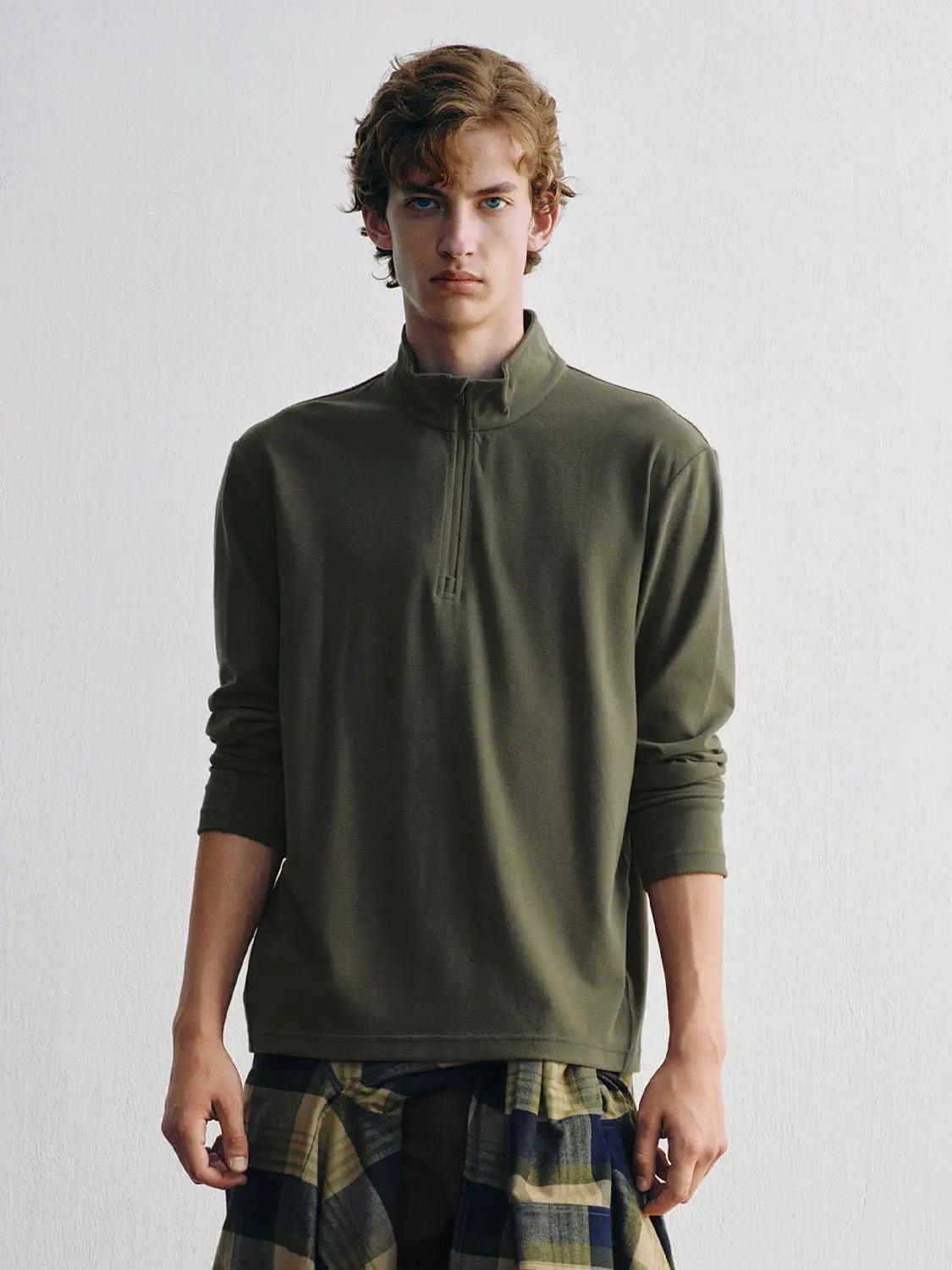 Quarter-zip Mock Neck Long Sleeve Sweatshirt