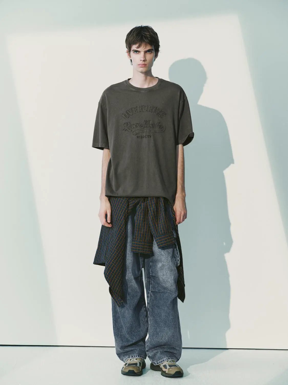 Washed Cargo Pocket Wide-leg Cotton Jeans
