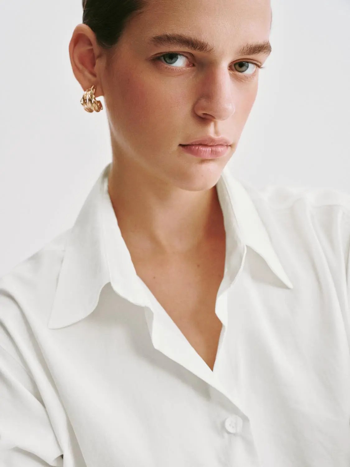 Lightweight Knit Shirt