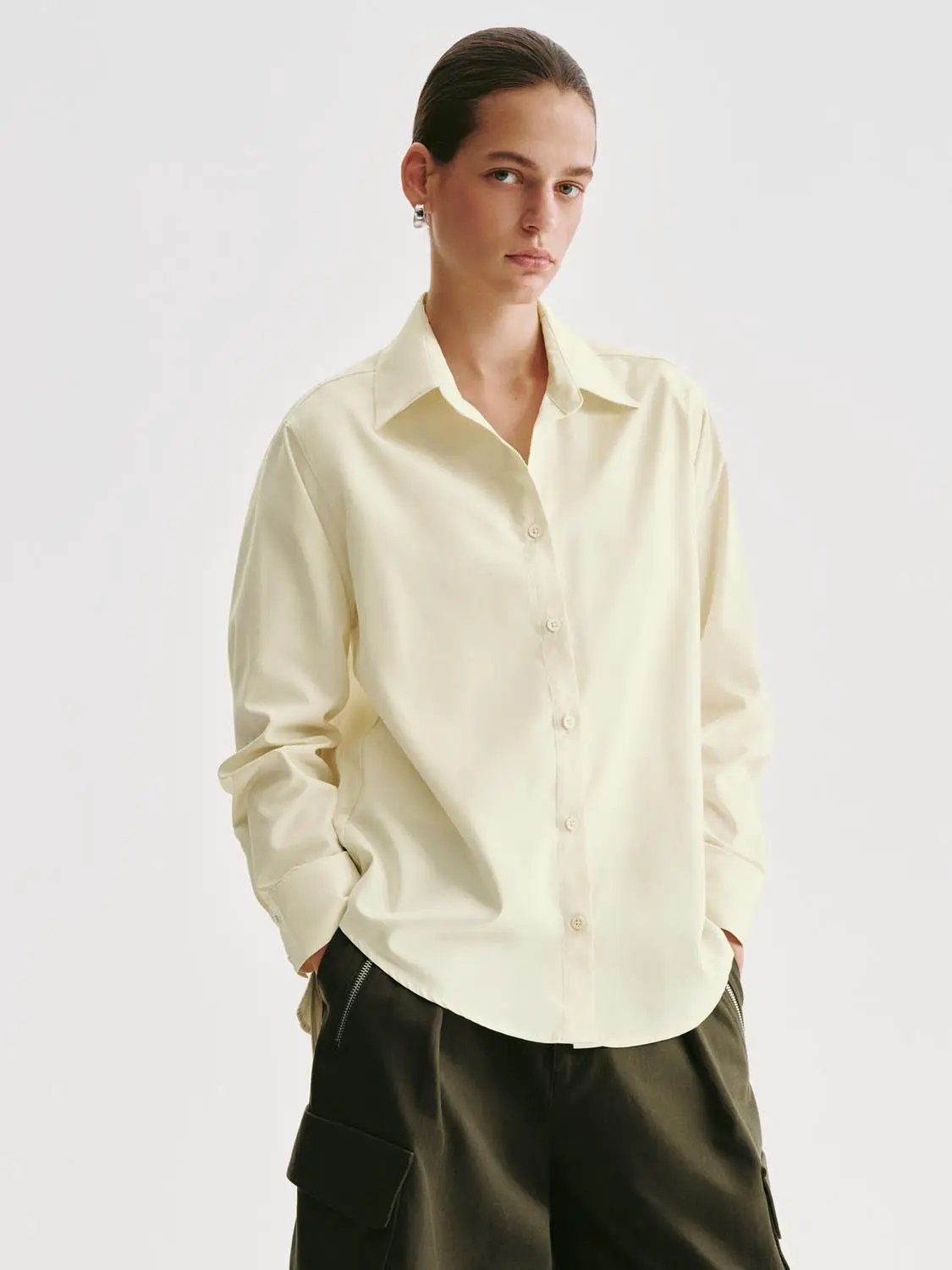 Lightweight Knit Shirt