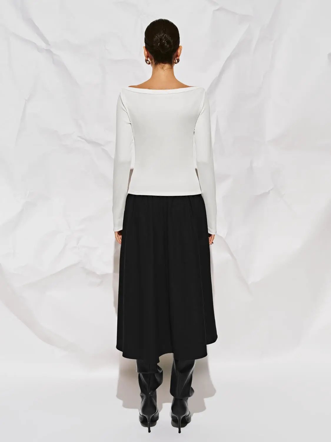 Off Shoulder Curved Hem Long Sleeve Cotton Blend T-Shirt