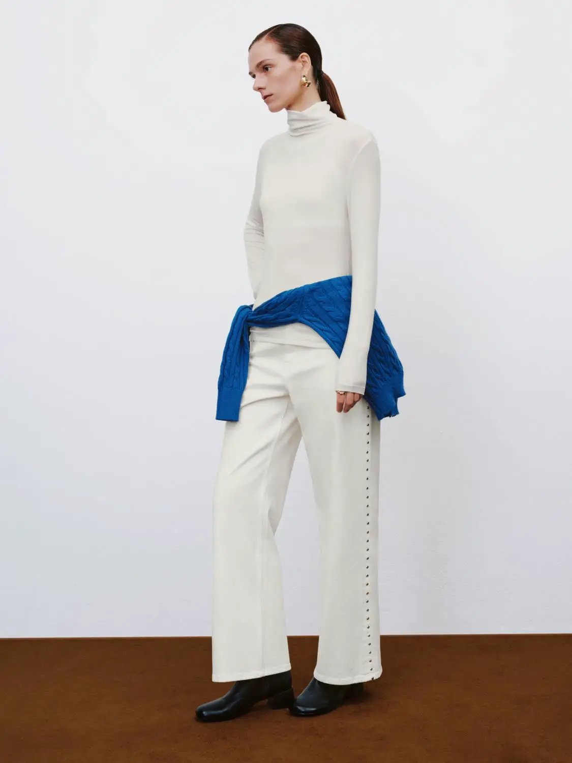 Thin Slim Mock Neck Long Sleeve T-Shirt
