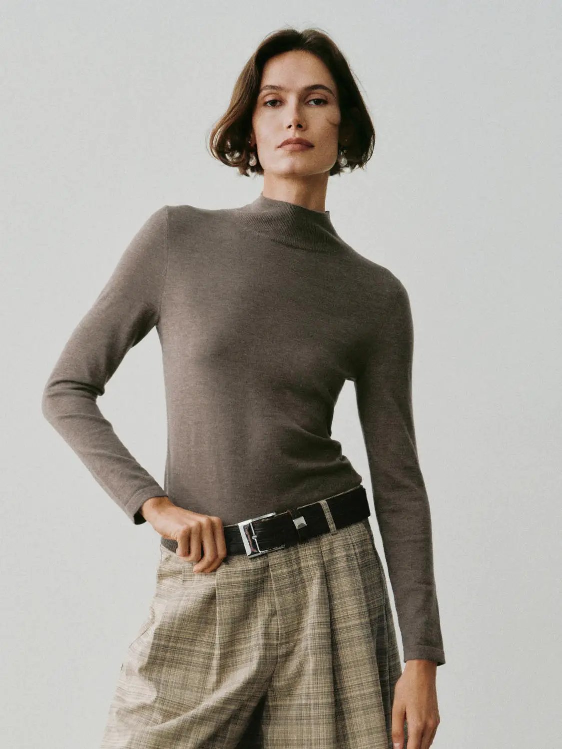 Heather Mock Neck Long Sleeve Knit T-Shirt