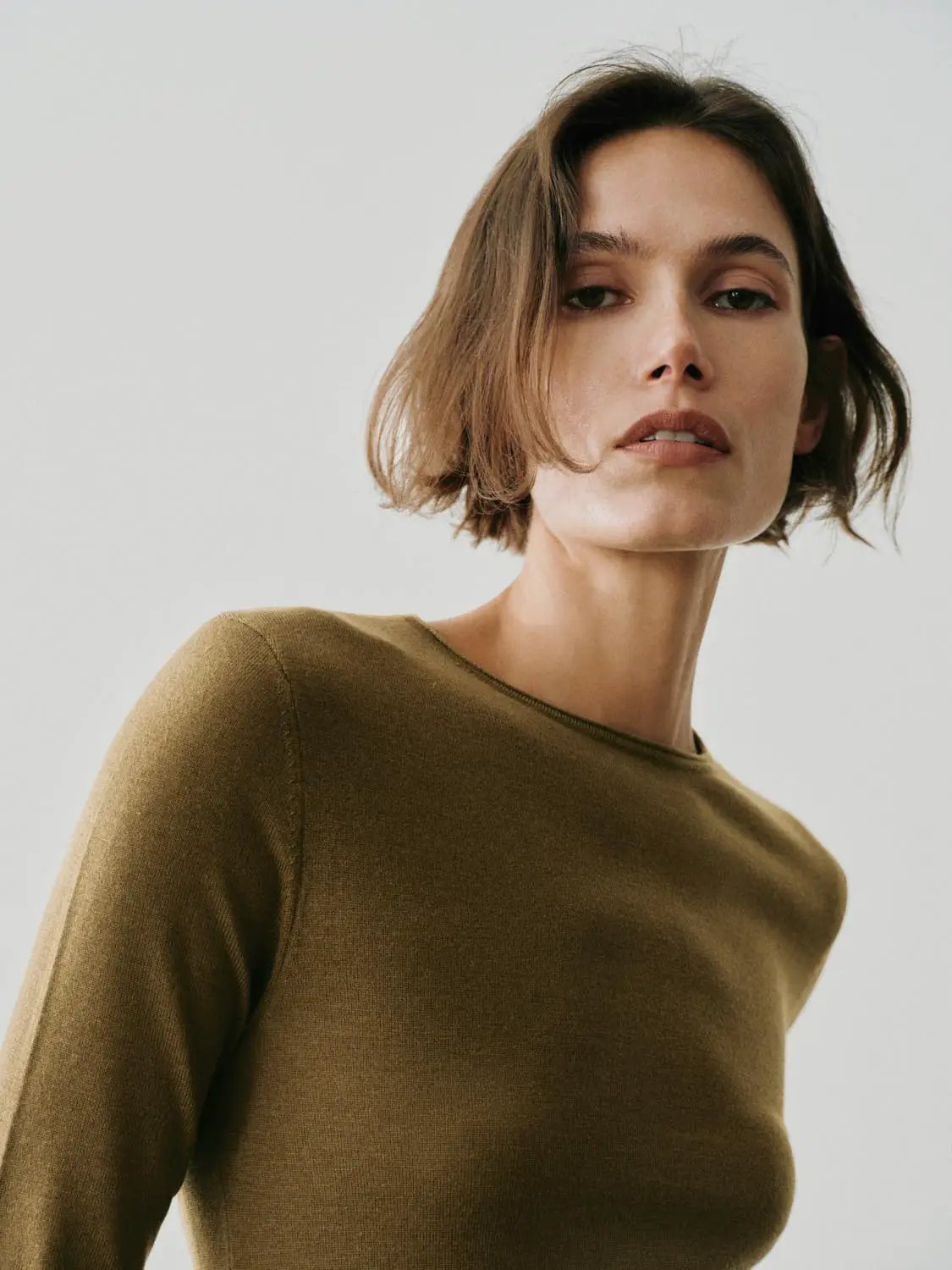 Ribbed Fitted Crew Neck Long Sleeve Knit T-Shirt
