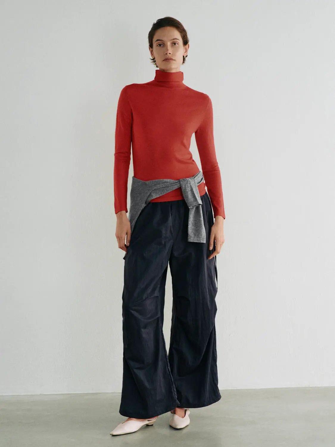 Fitted Knit Turtleneck Long Sleeve Sweater