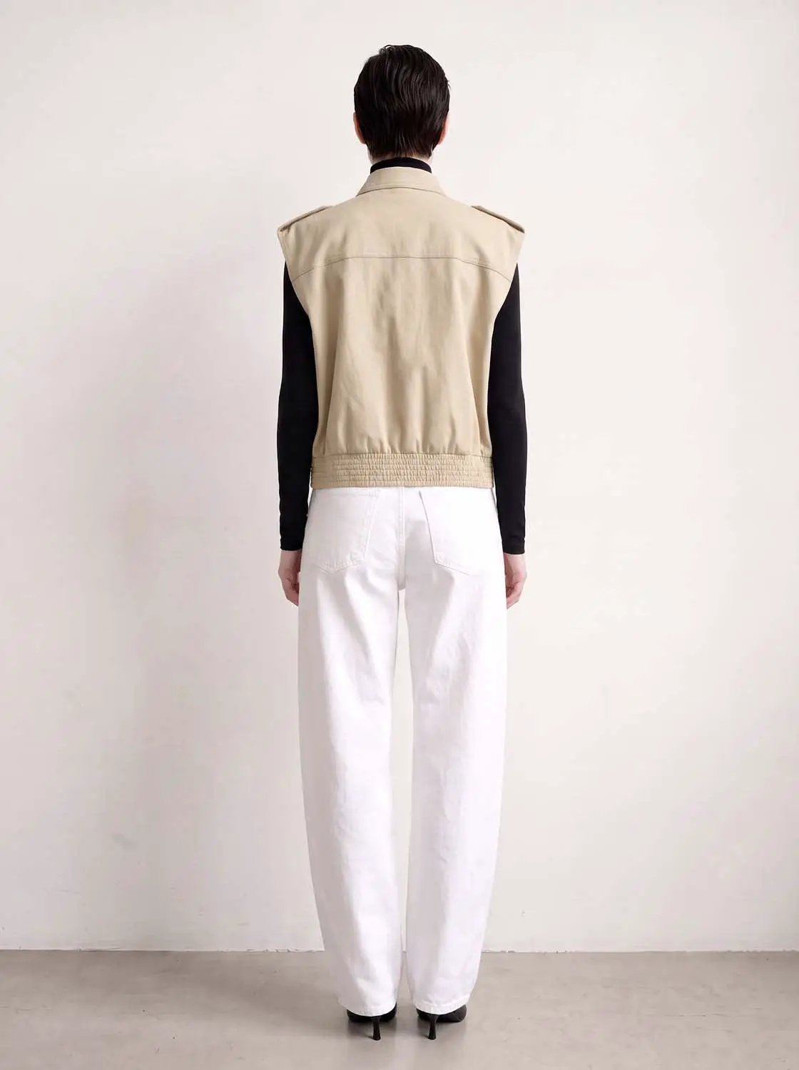 Point Collar Epaulet Detail Zip Front Sleeveless Vest