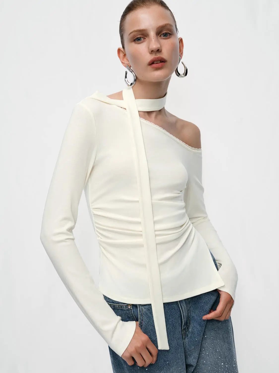 Off Shoulder Lace Trim Long Sleeve T-shirt