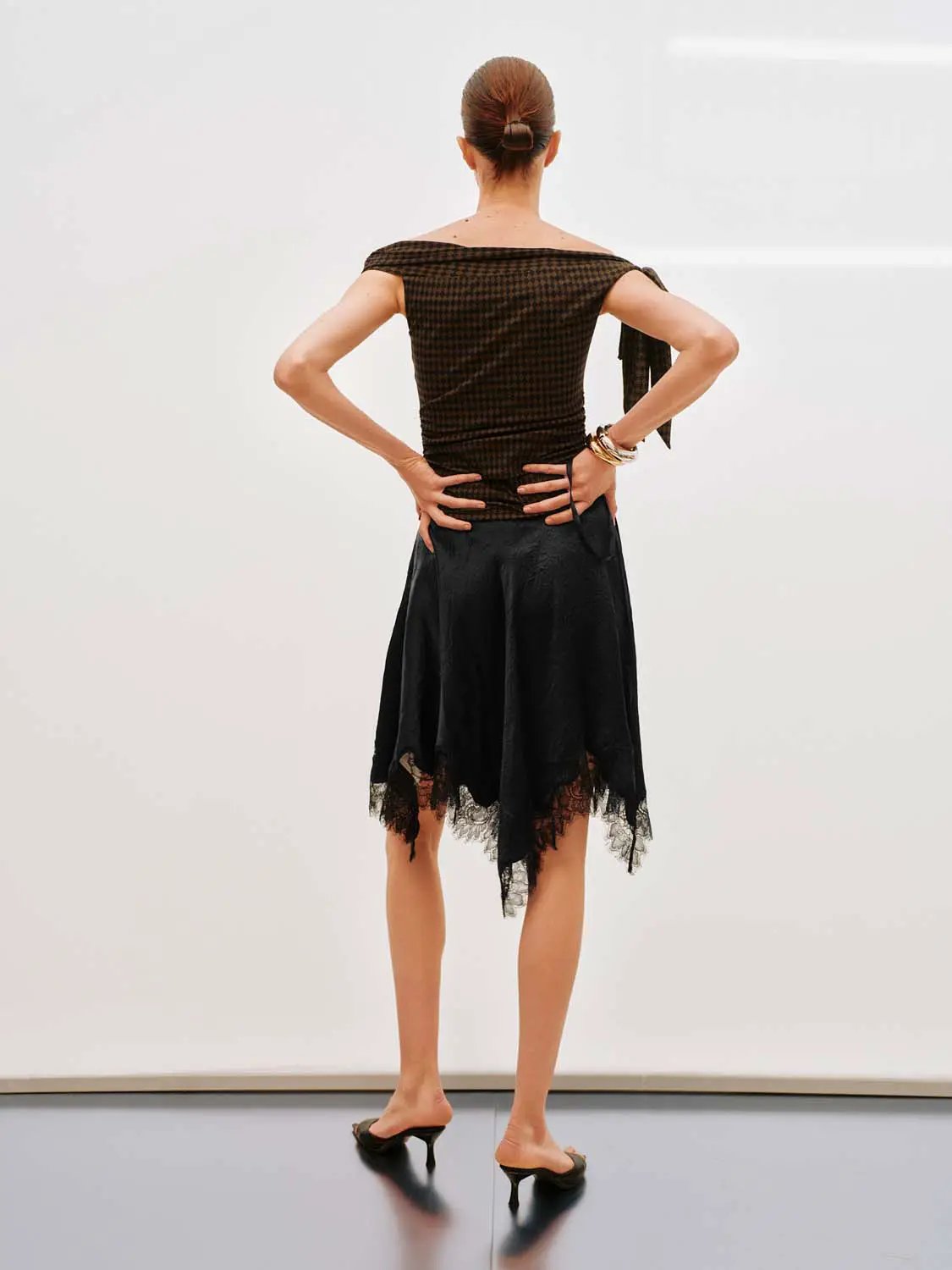 Metallic Wrap Satin Tie With Lace Hem Skirt
