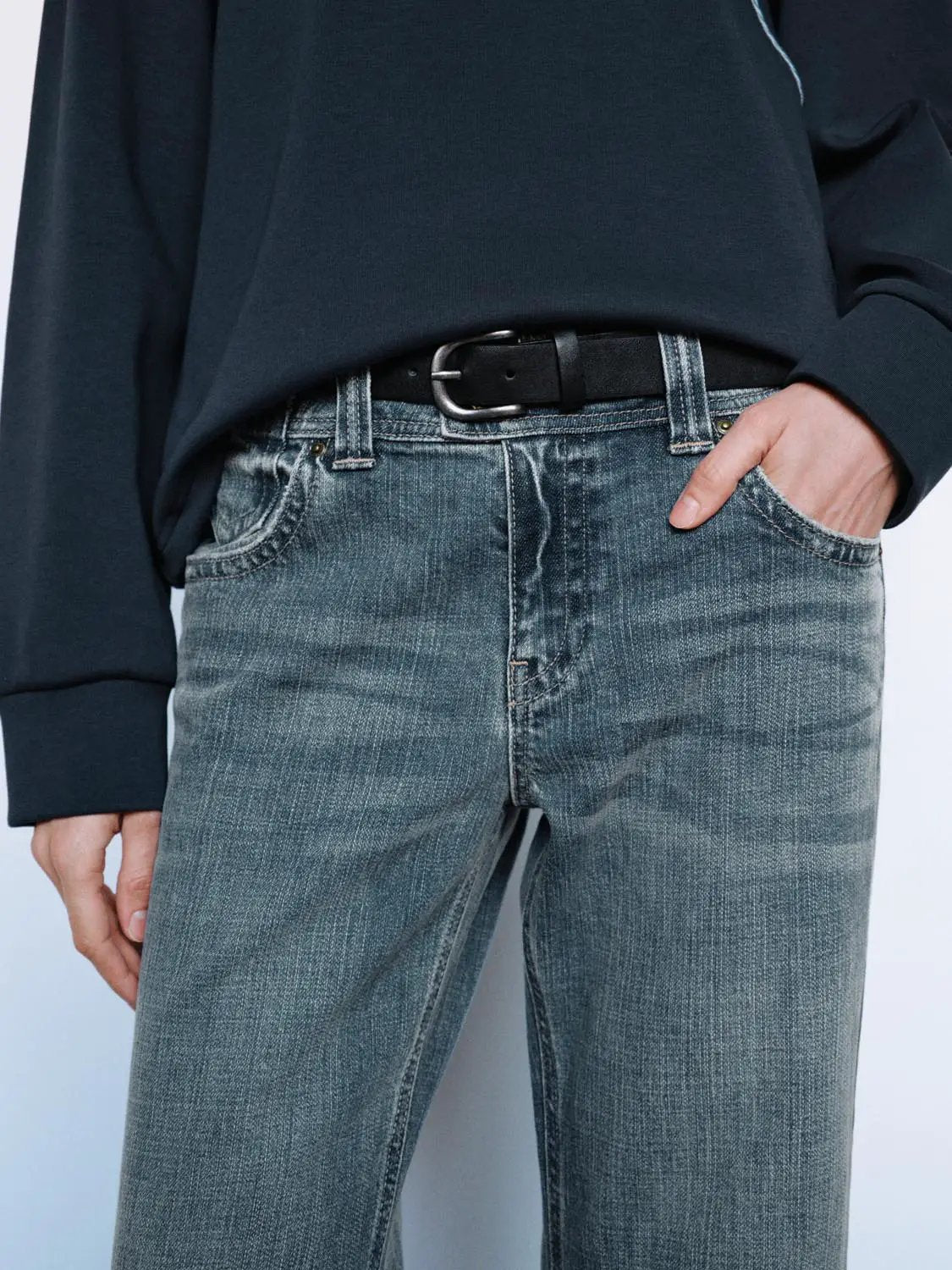 Faded Wash Flared Mid-rise Cotton Jeans