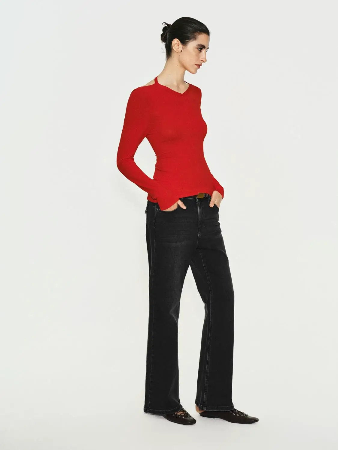 Solid Fitted Long Sleeve V-Neck Knit T-Shirt
