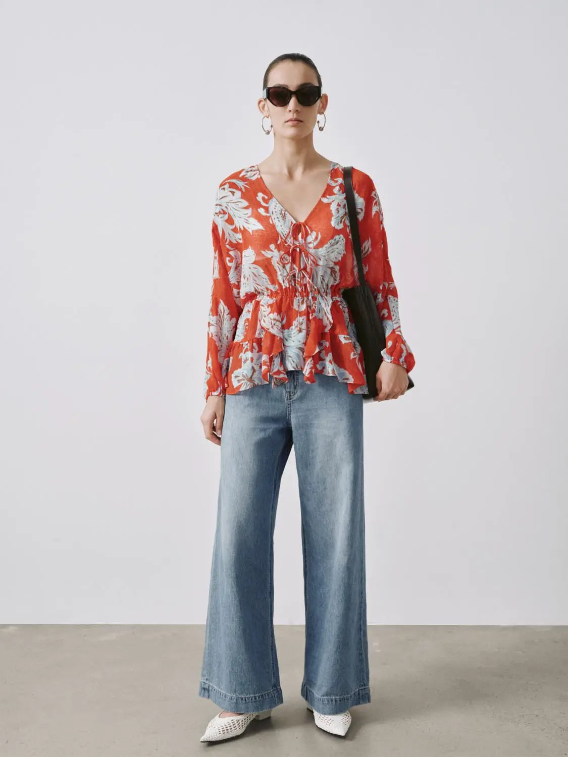 V-Neck Tie Detail Floral Intarsia Long Sleeve Overhead Shirt