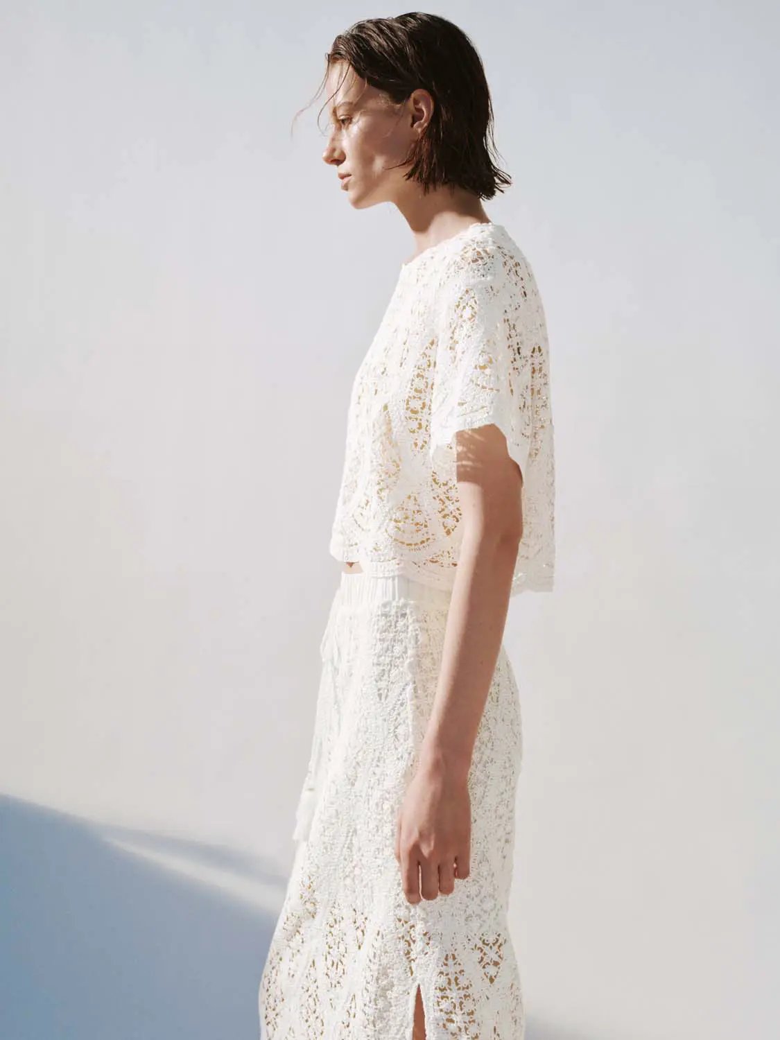 Round Neck Crochet Hollow Out Knit Cropped Short Sleeve Top